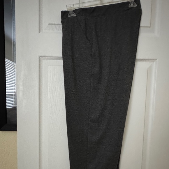 Cathy Daniels. High rise soft knit grey tweed look - Picture 2 of 3